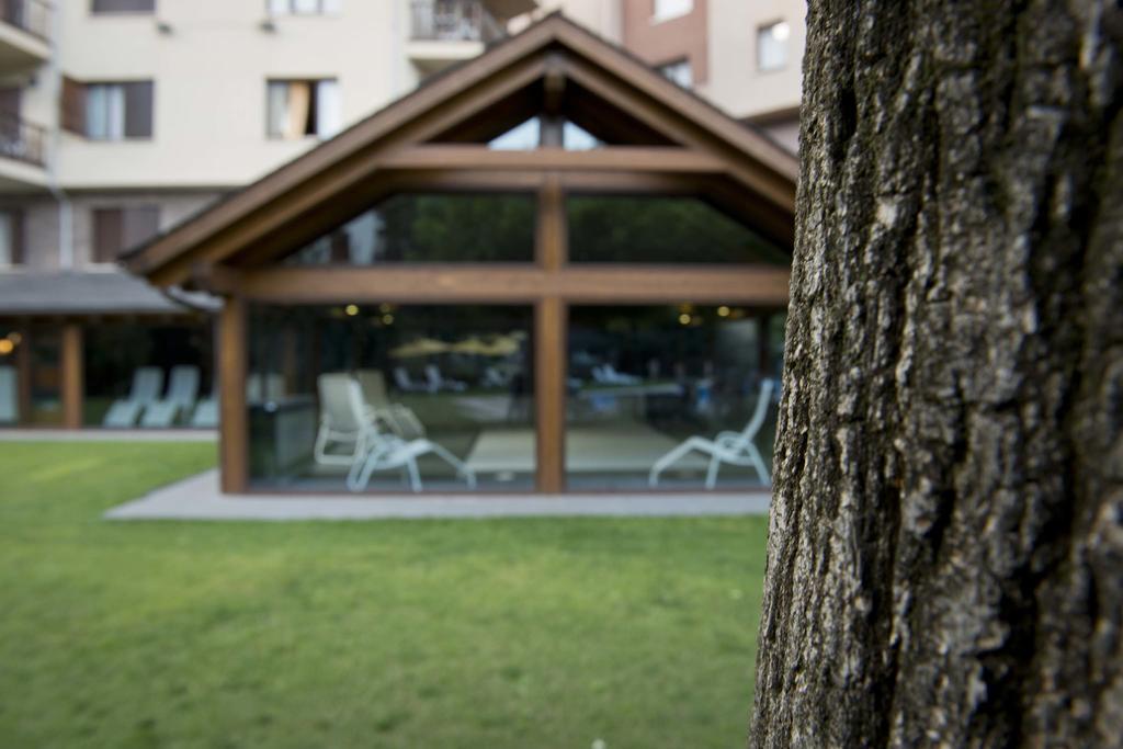 Hotel Restaurant Pessets & Spa Sort Eksteriør bilde